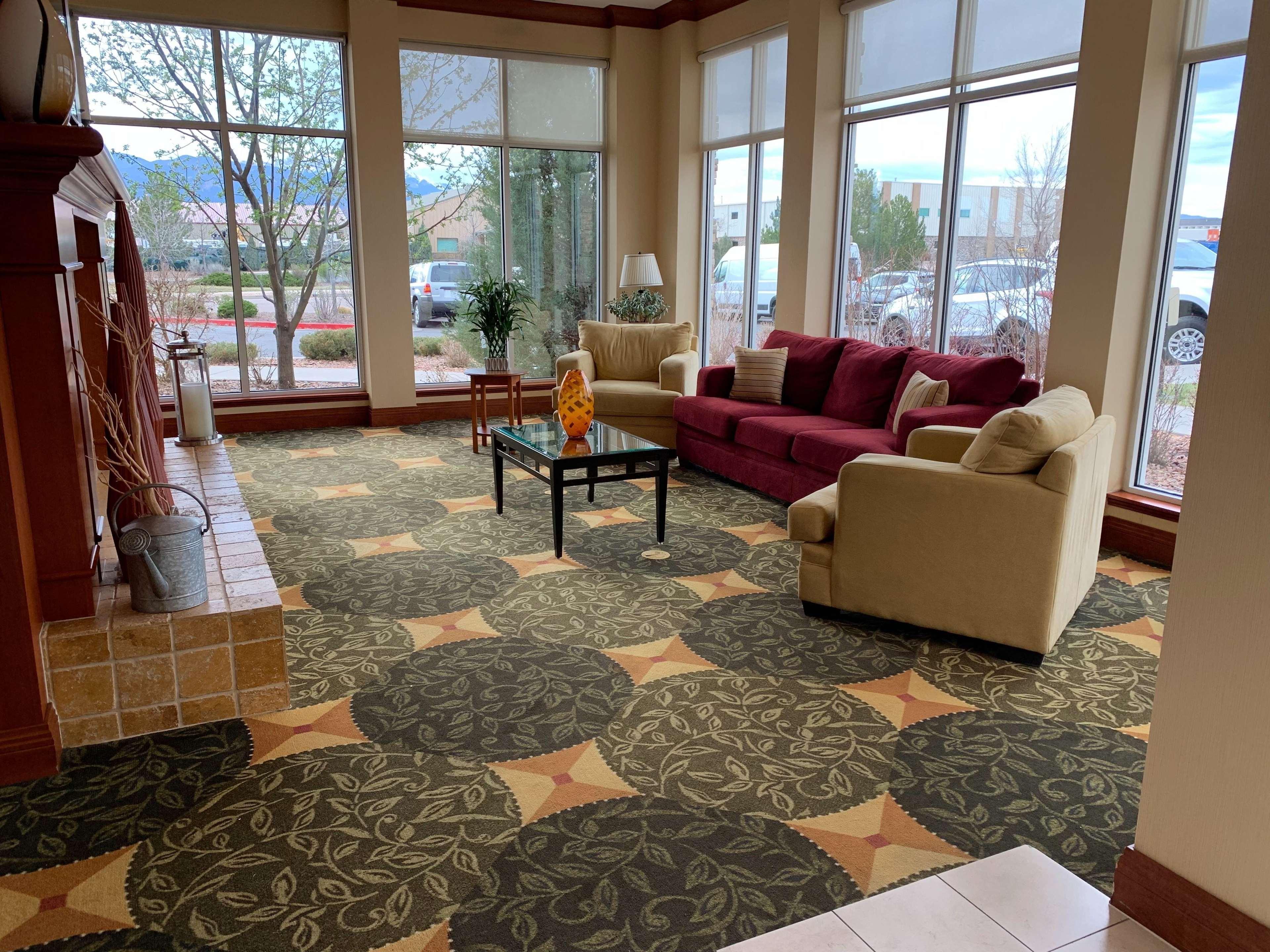 Hilton Garden Inn Colorado Springs Airport Exterior foto